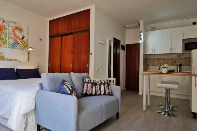 City Beach Home 52