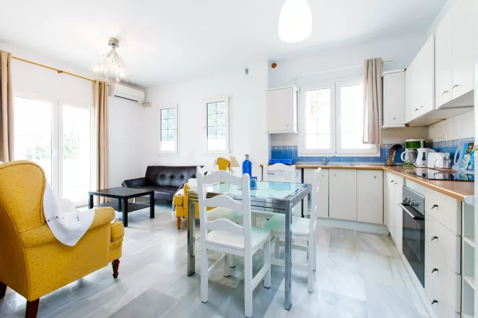 Almoraide Suites Nerja- Apartamento BB