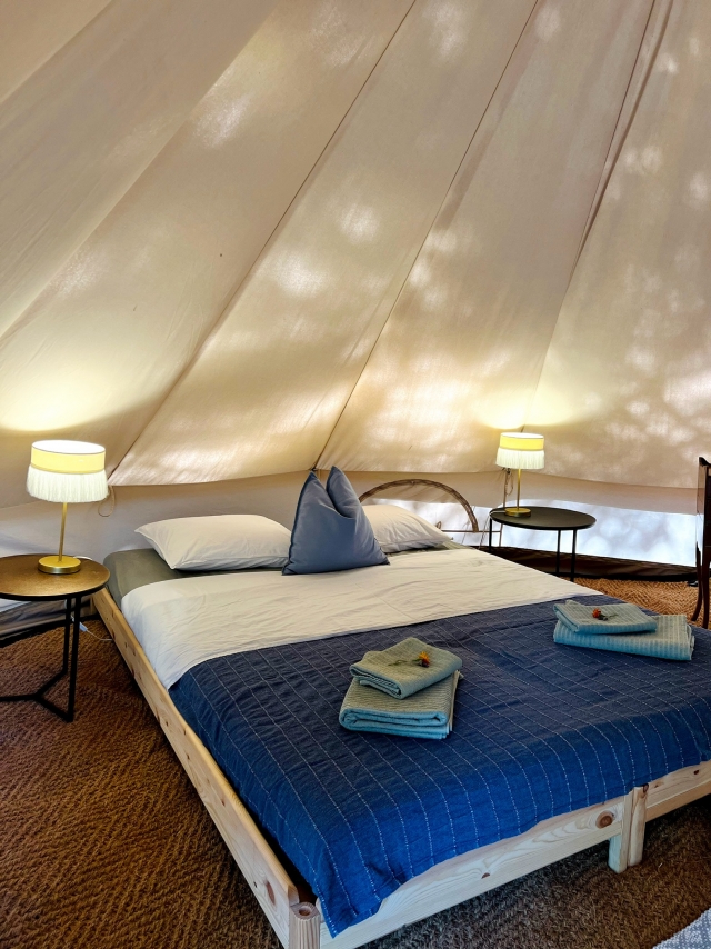 tela claro y natural