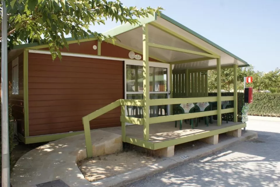 Bungalow de 2 dormitorios (4 adultos)