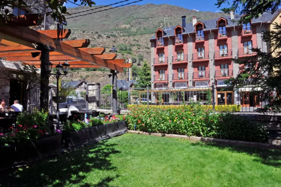Hotel Vall d'Aneu