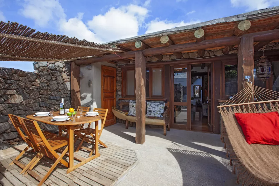 Lanzarote Retreats- Eco Surf Shack