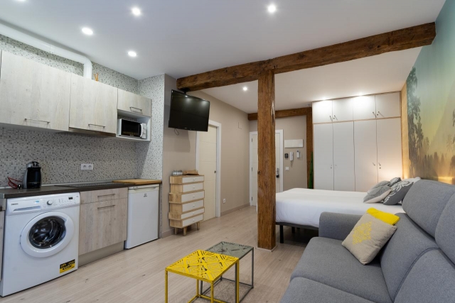 Cocina con sala de estar 