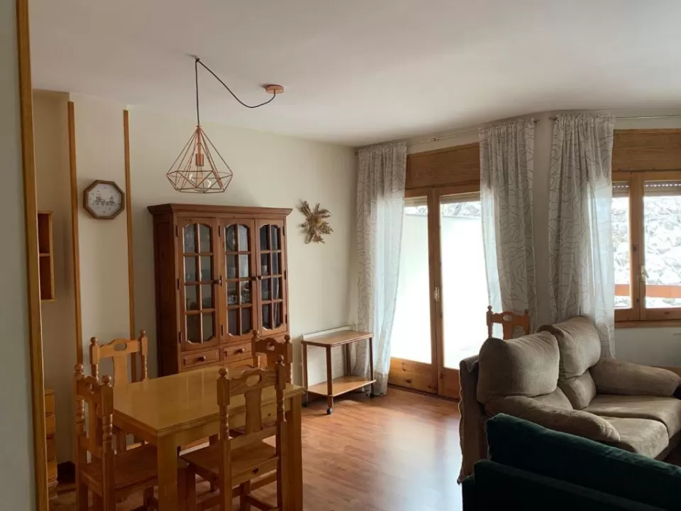 Apartamento Dúplex by Renttarter Sans Espais