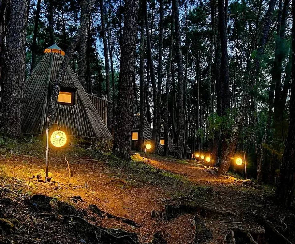 Glamping The Teepee 