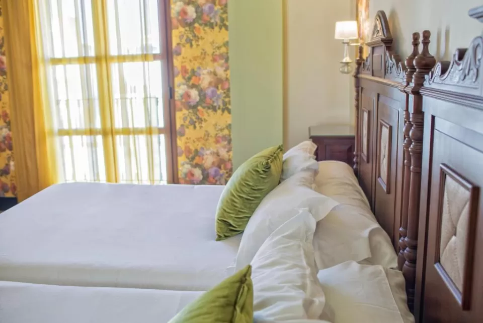 Habitación Doble (2 adultos + 2 niños)
