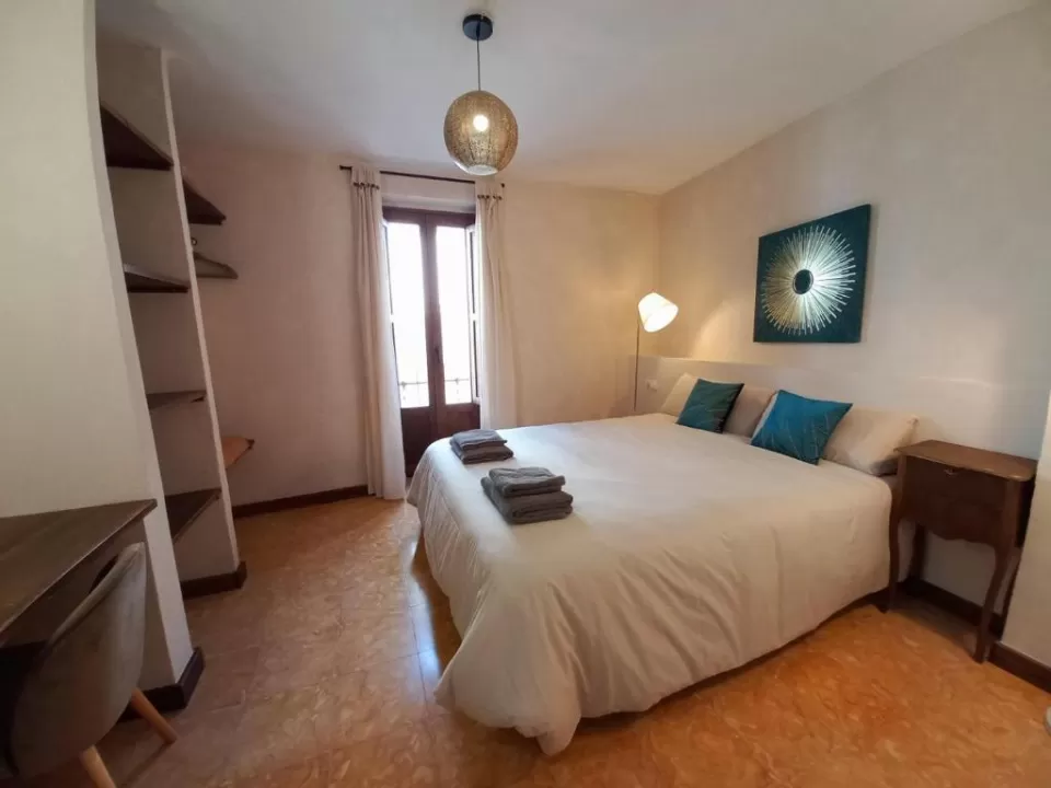 Habitación doble con baño privado