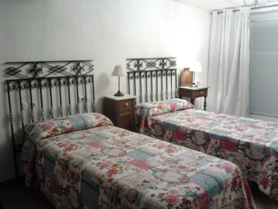 Habitación Doble - 2 camas (2)