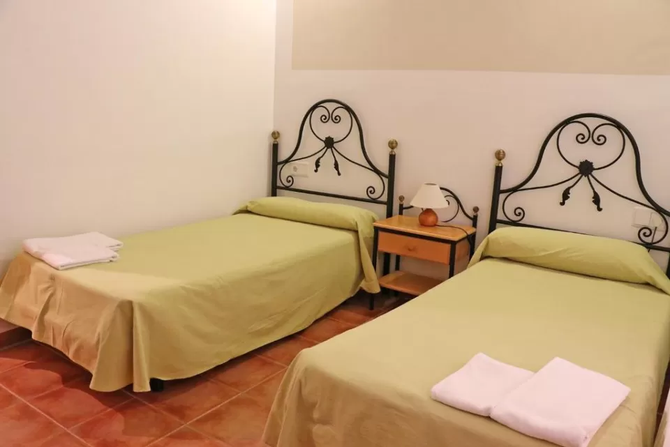 Family Room (5 Adults)
