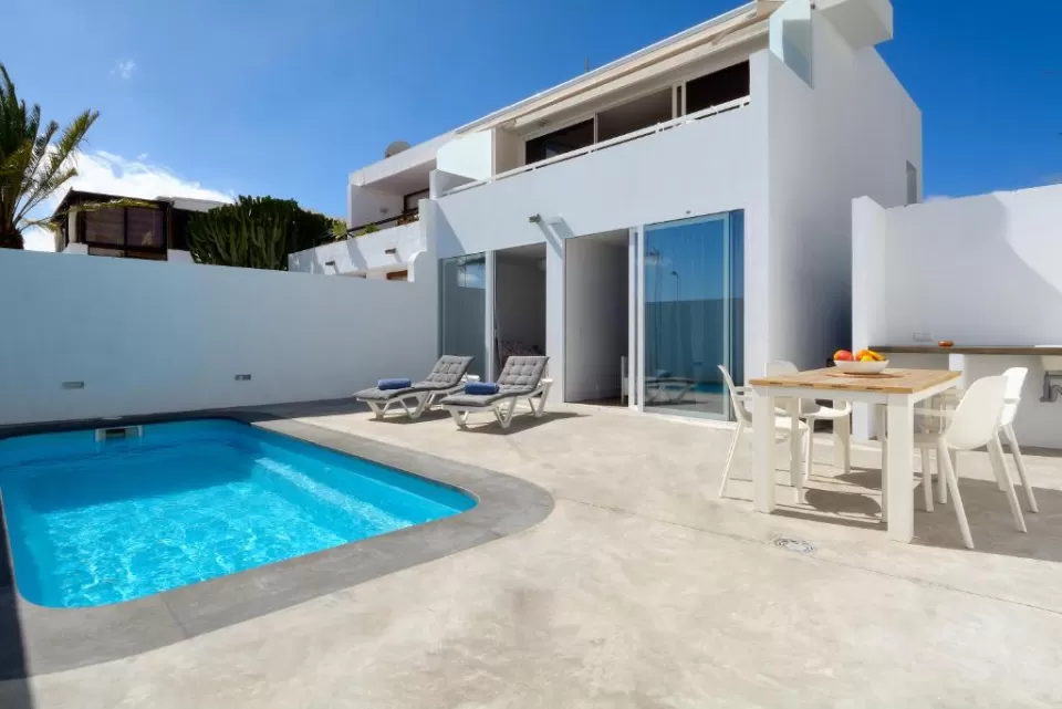 Plus Villas Lanzarote- Villa Sunrise