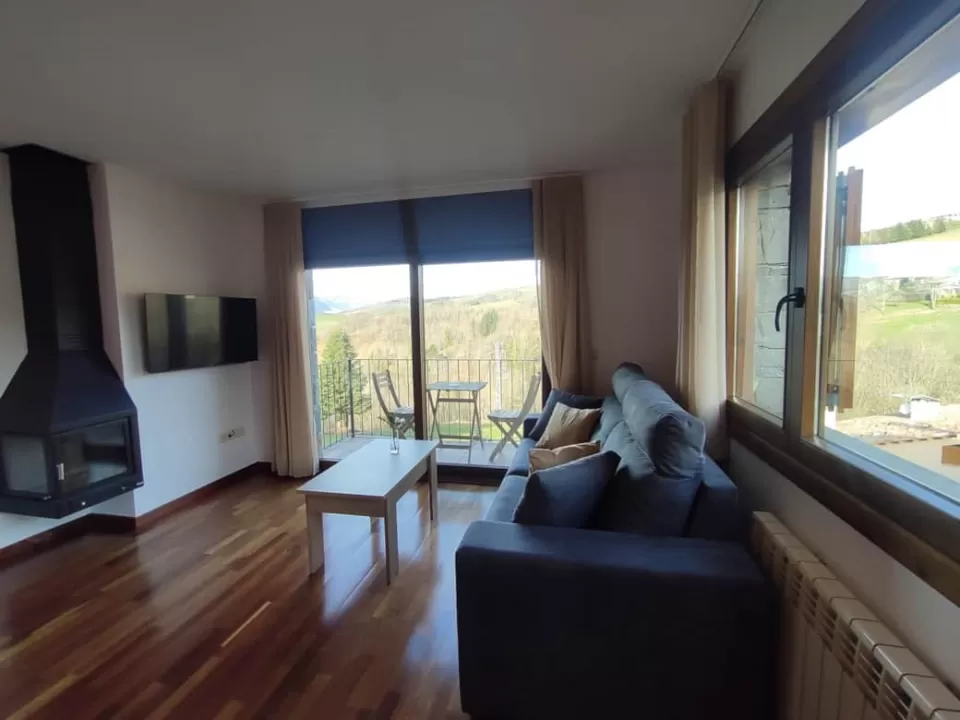 Turismo Rural Camprodón- Apartamento Montfalgars