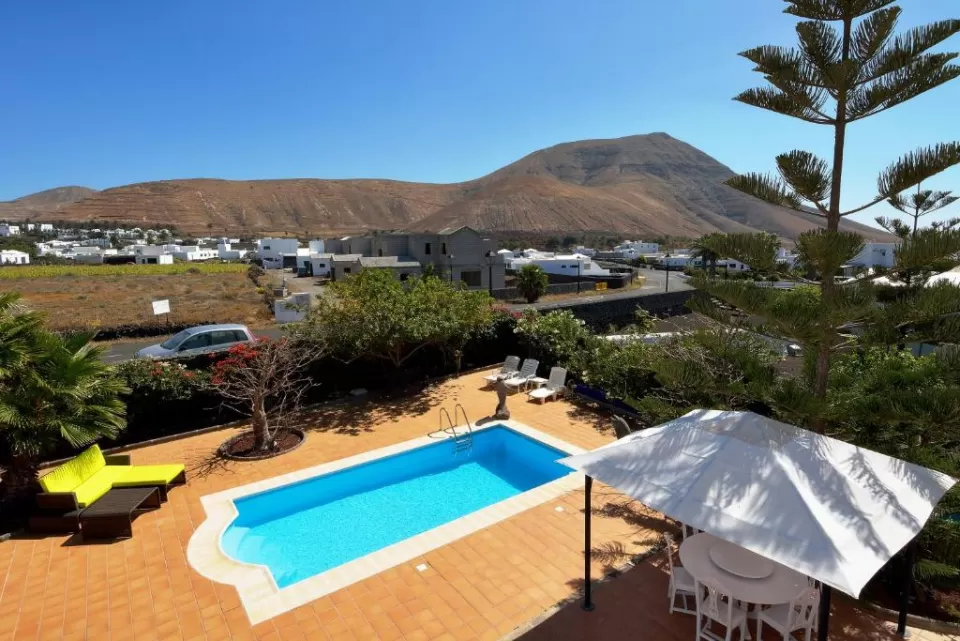 Plus Villas Lanzarote- Villa Timanfaya
