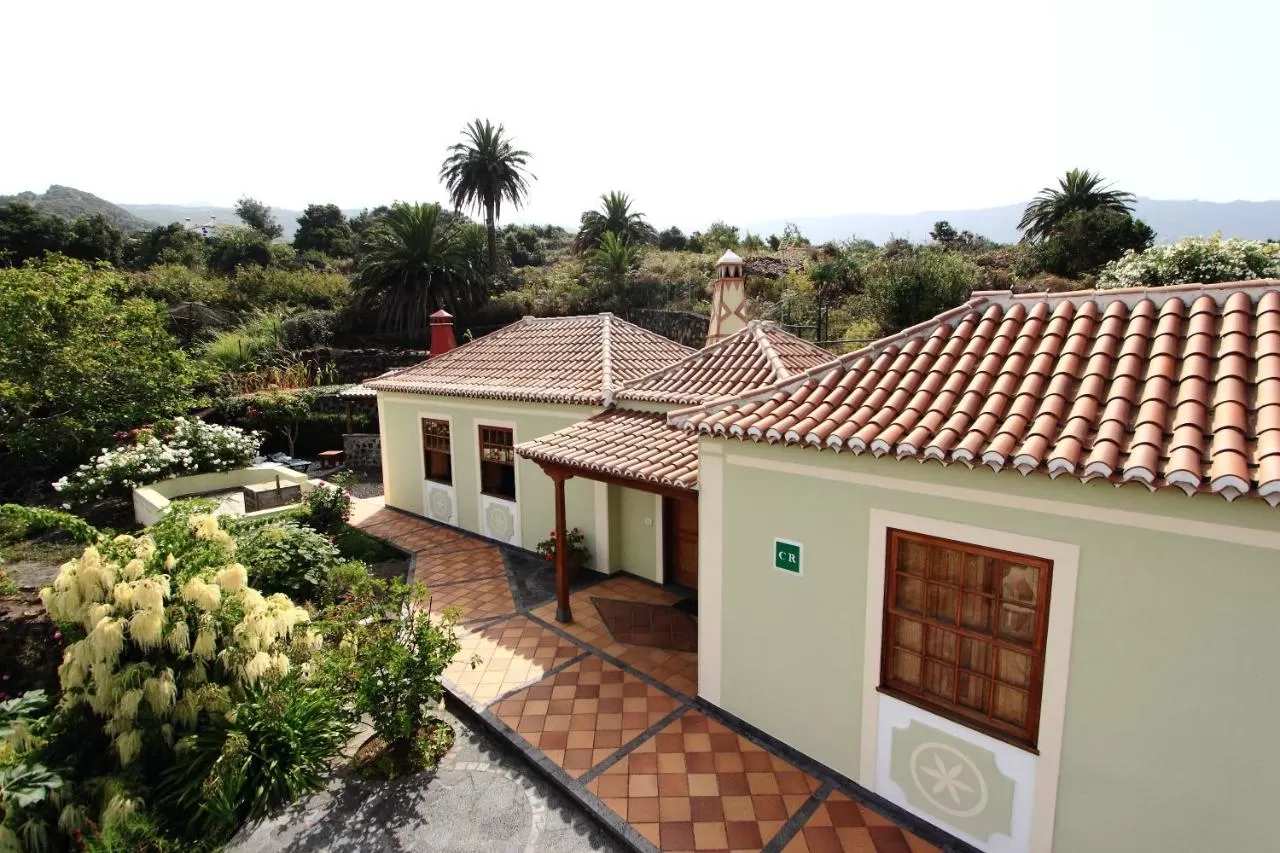 Casa Rural Hermana- by Henrypole Home