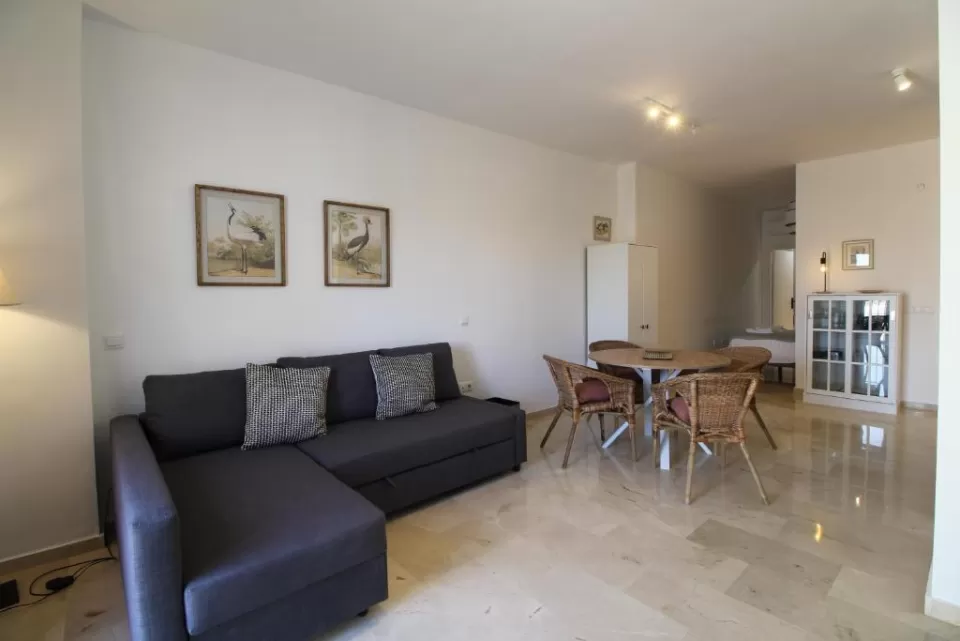 Del Parque Flats- Parras Suite