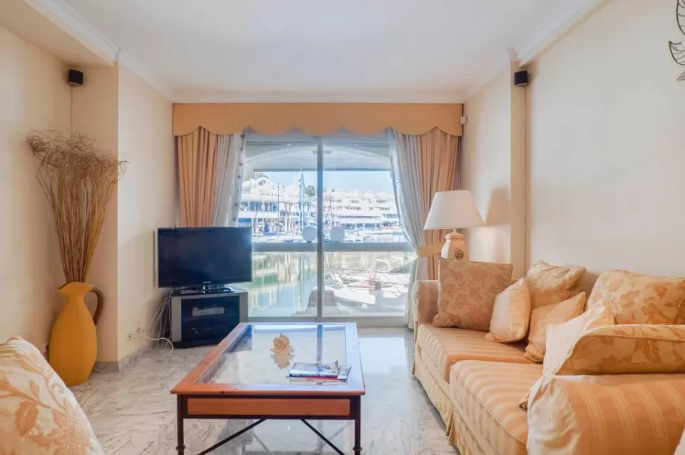 Del Parque Flats- Puerto Marina Isla