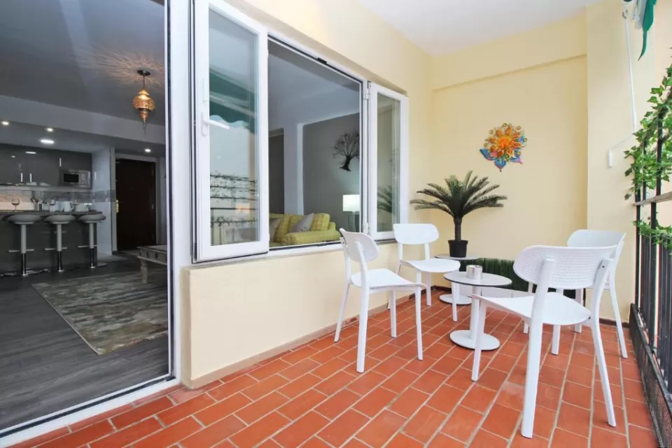 Del Parque Flats- San Millán