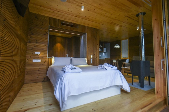 Pipe dormitorio con cama