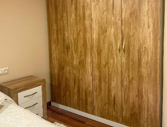 Dormitorios con un armario 