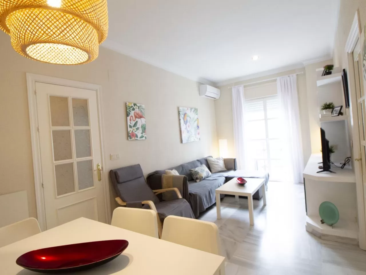Lightbooking Vacation Rentals- Puerto Santa María 