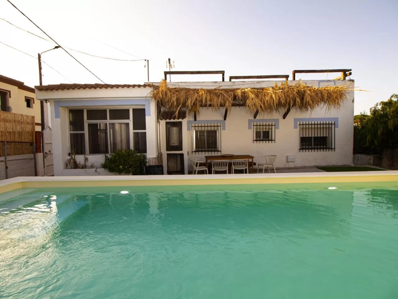 Lightbooking Vacation Rentals- Chiclana Victoria