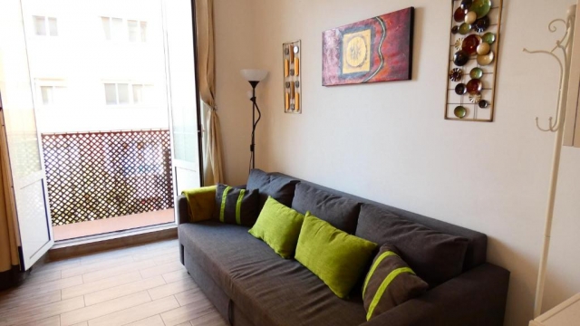 Sala de estar con cojines