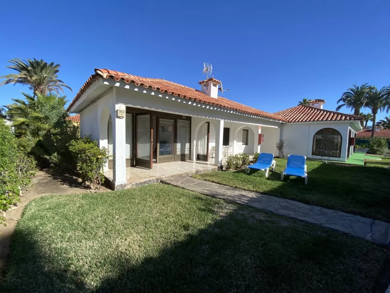 Lightbooking Vacation Rentals- Sun Club 254 C