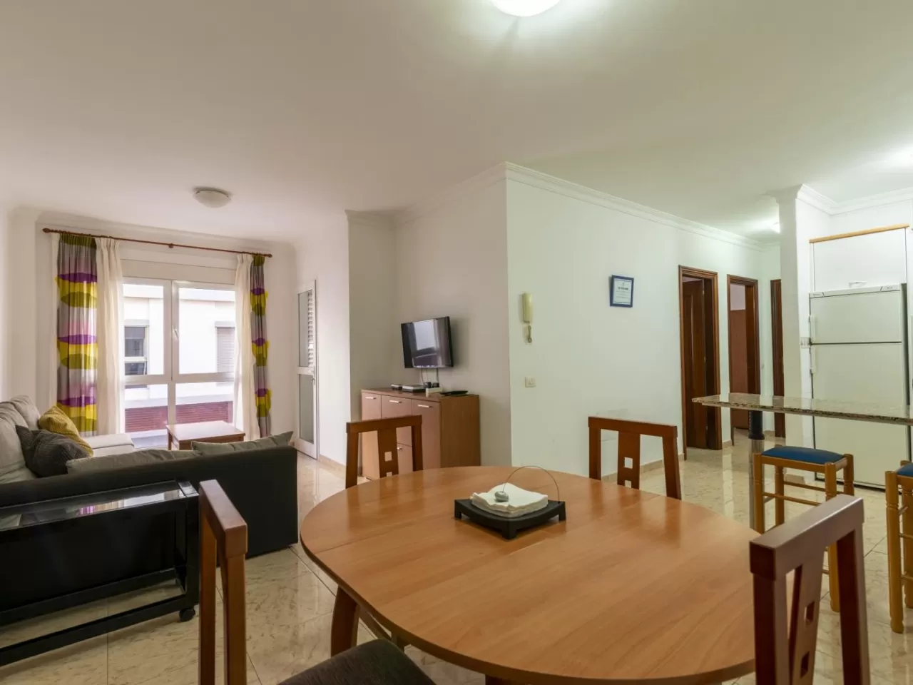 Lightbooking Vacation Rentals- Apto Las Canteras
