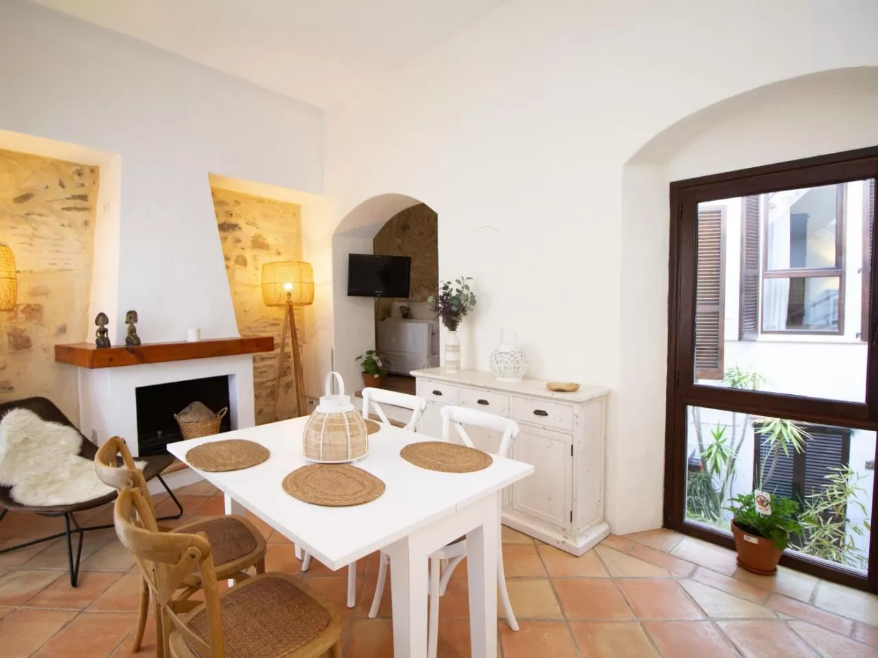 Lightbooking Vacation Rentals- Puerta de Jerez 4