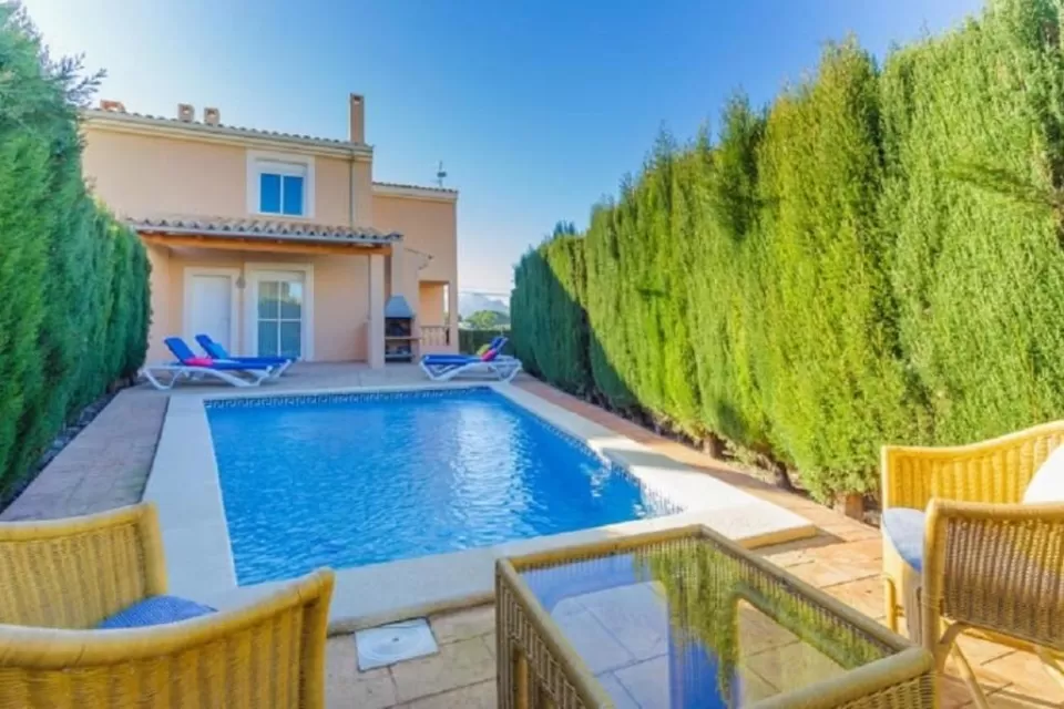 Villa Roser