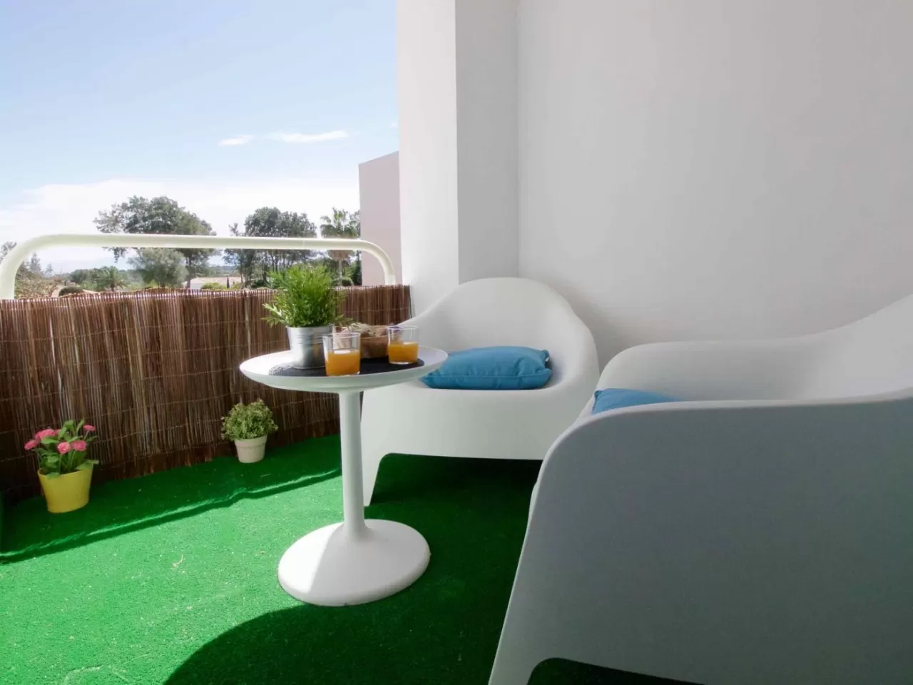 Lightbooking Vacation Rentals- Sotogrande Estudio