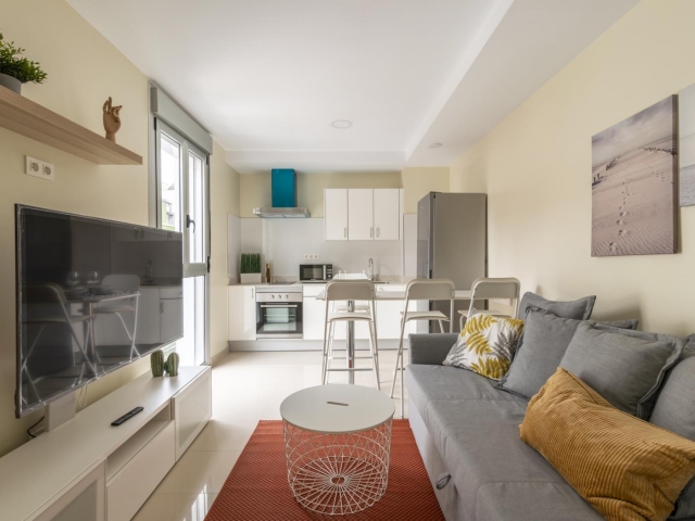 Salon con un televisor 