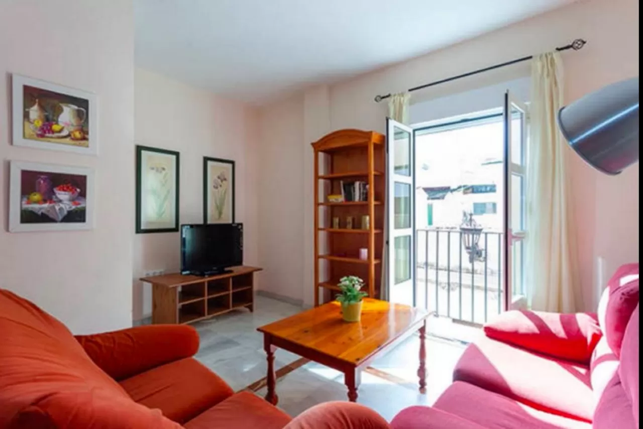 Lightbooking Vacation Rentals- San Fernando I