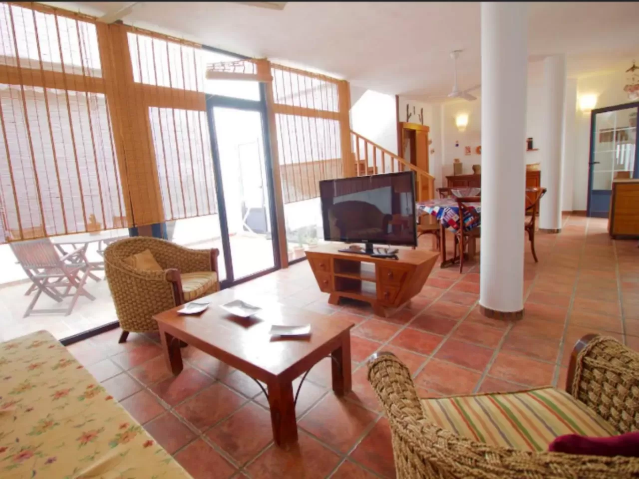 Lightbooking Vacation Rentals- La Graciosa Patio