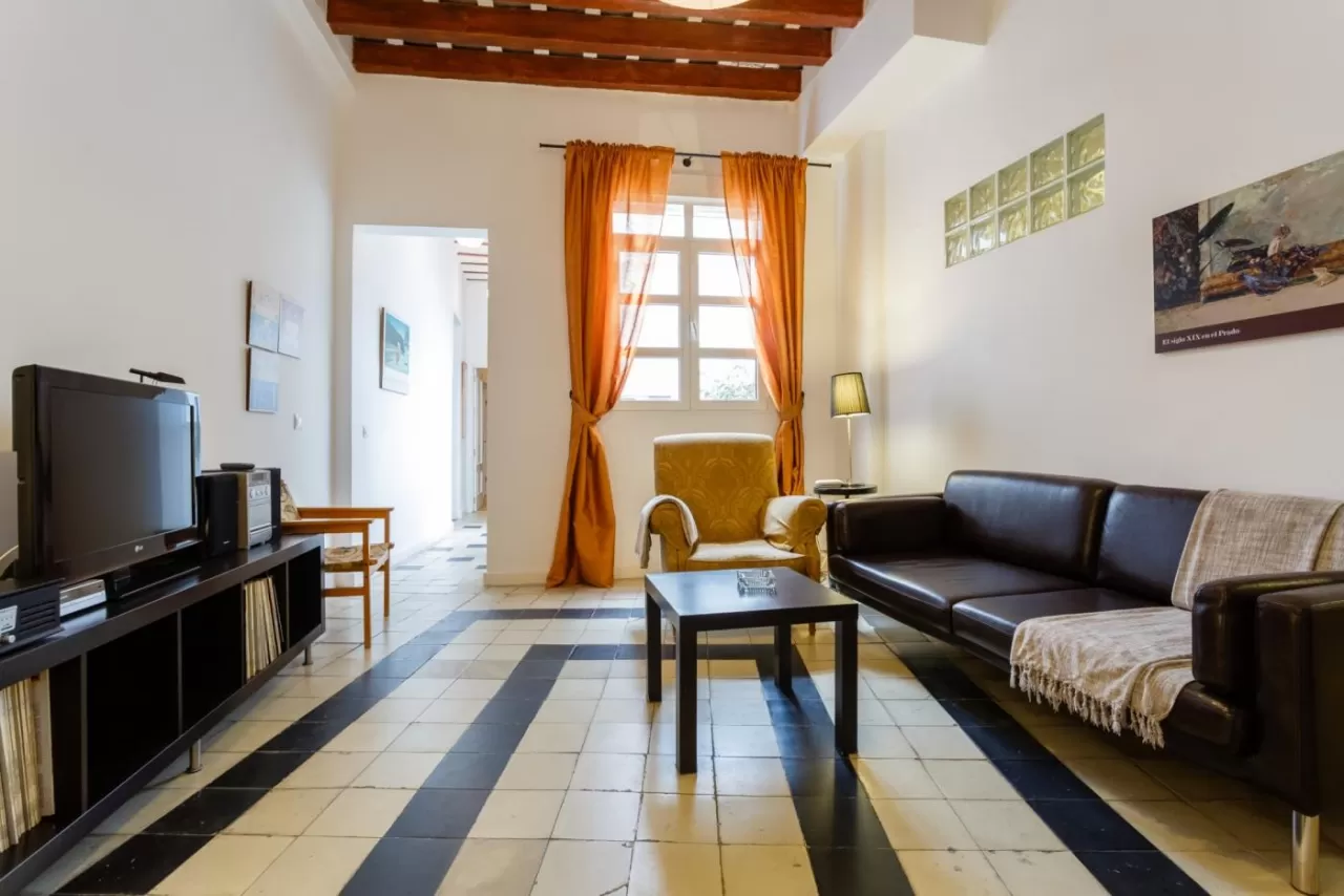 Lightbooking Vacation Rentals- Arboli Cádiz 8P