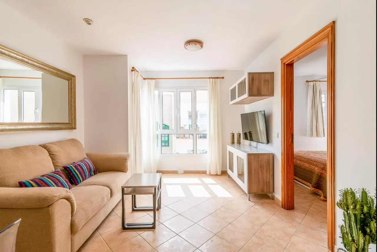 Lightbooking Vacation Rentals- Calas 1D