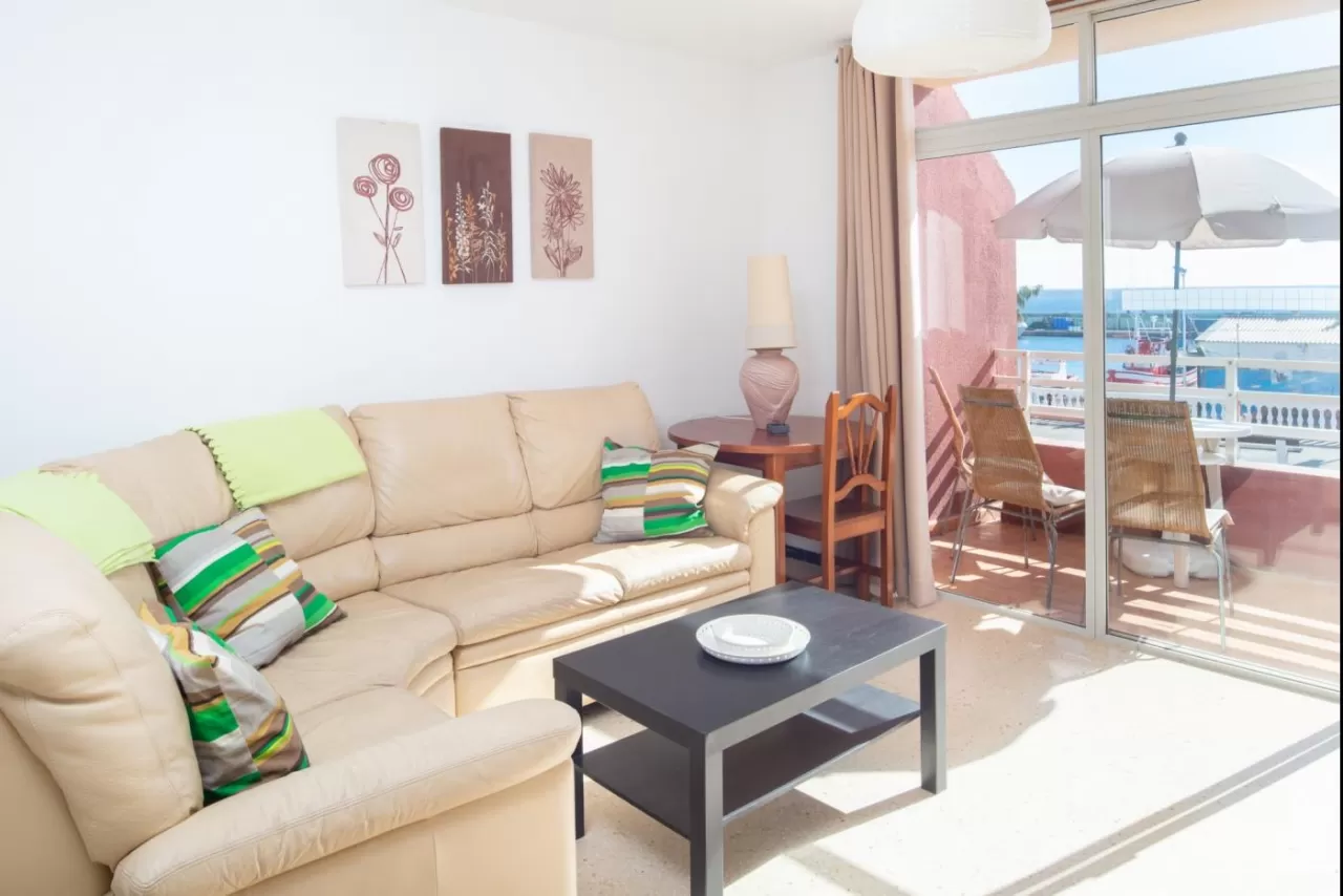 Lightbooking Vacation Rentals- Taliarte