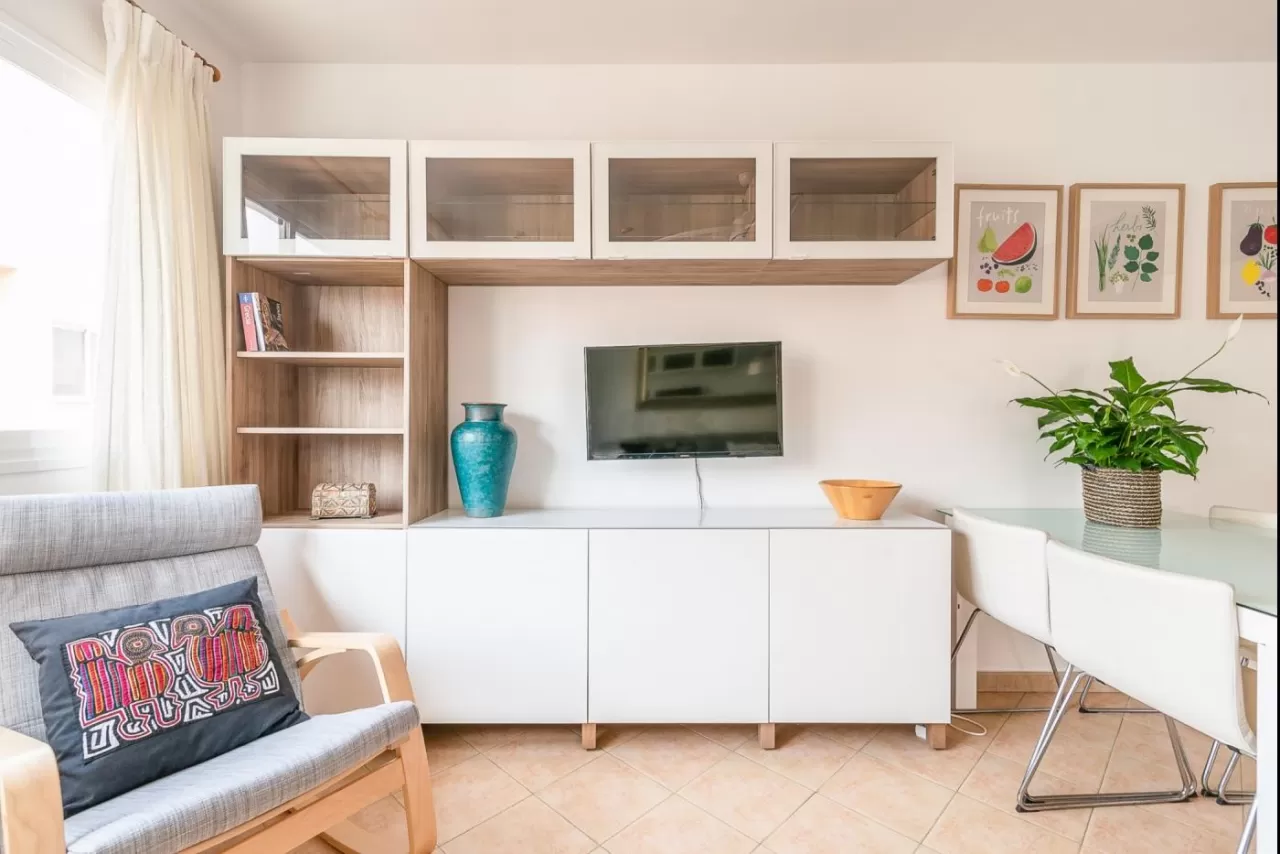 Lightbooking Vacation Rentals- Calas 2C