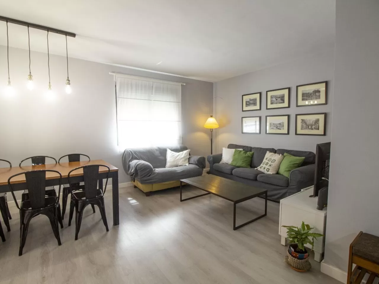 Lightbooking Vacation Rentals- Áncora con terraza