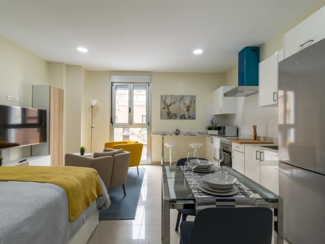 comedor, salon y cocina
