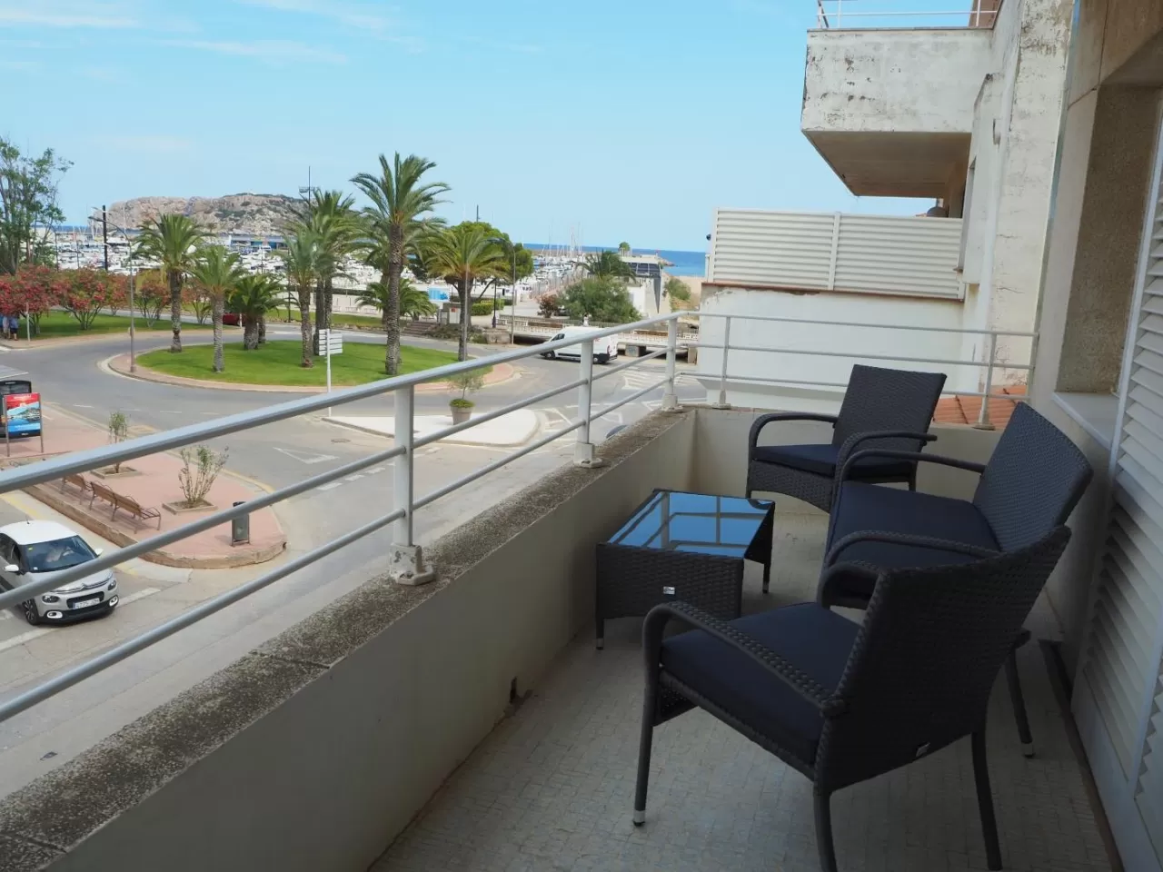 Apartamento reformado con vistas al mar