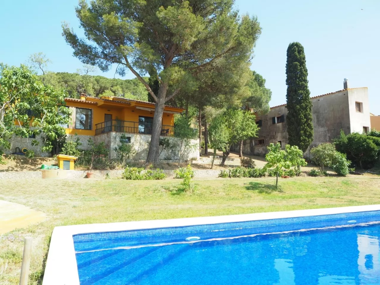 Casa con piscina y jardín en Palamós