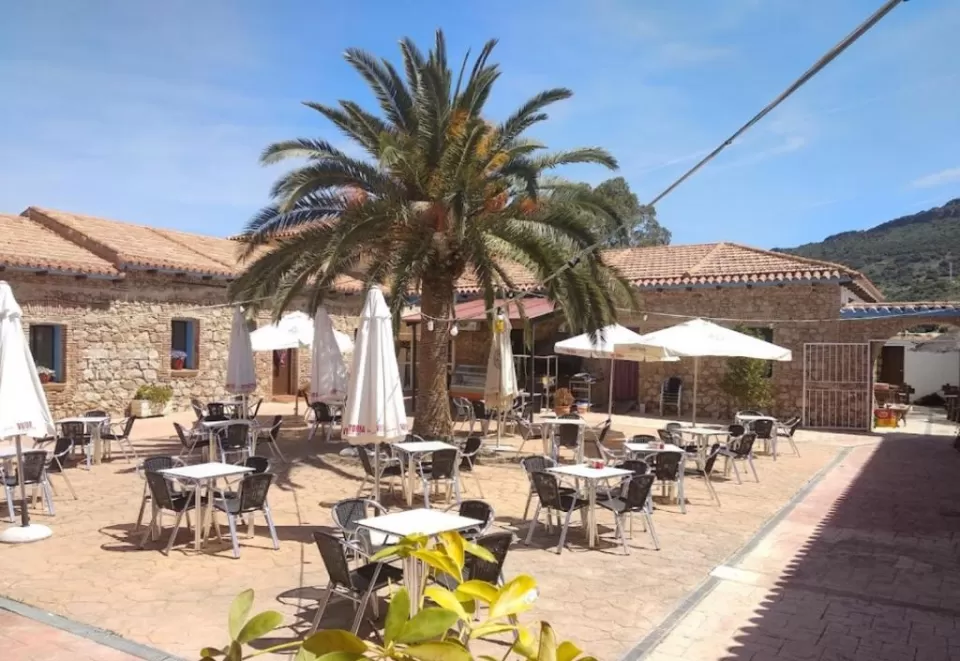 Albergue Zarza Capilla