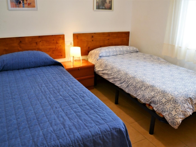 habitacion doble con 2 camas