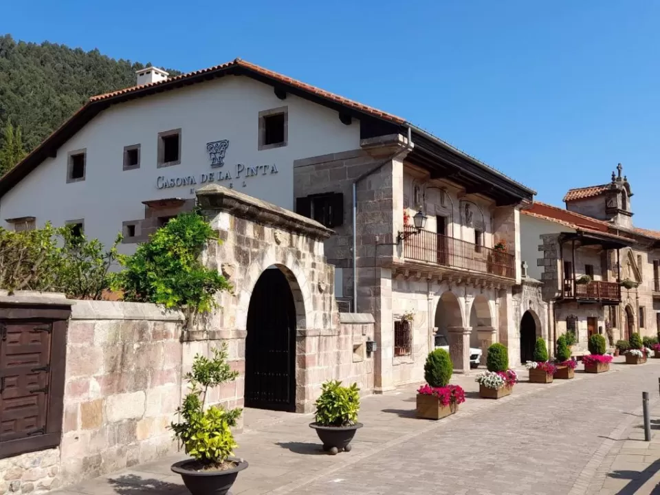 La Casona de la Pinta