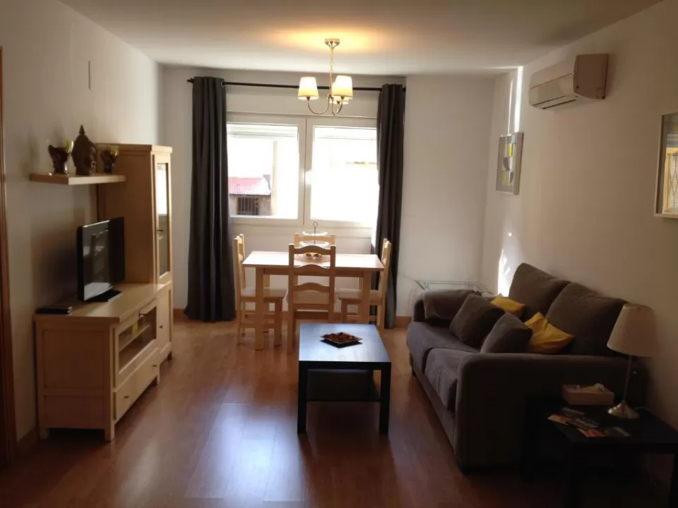 Apartamentos en la Sierra- Amarillo