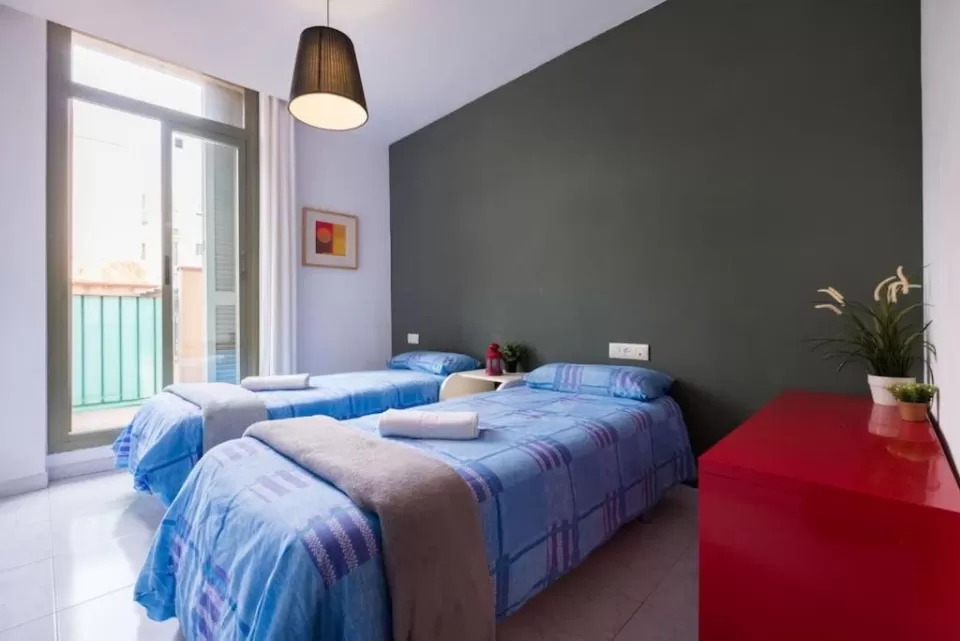 Las Ramblas Bcn Excellent Location 5 pax