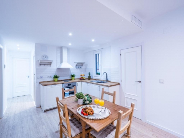 Cocina comedor blanca 