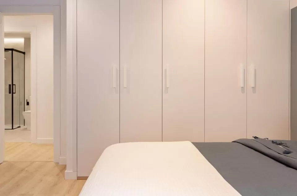 Center Room