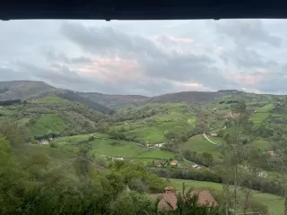 Raquel de la Torre en su estacia en Leyendas del Miera- Senda del Pasiego 6751_1