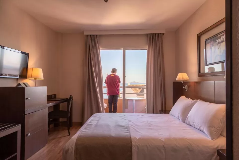 Hotel Cristina by Vivere Stays